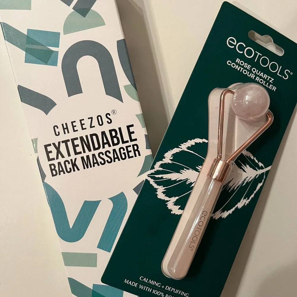 Self-Care!  Rose Quartz‎ Facial Roller and Extendable Back Massager (NEW) (h/x)